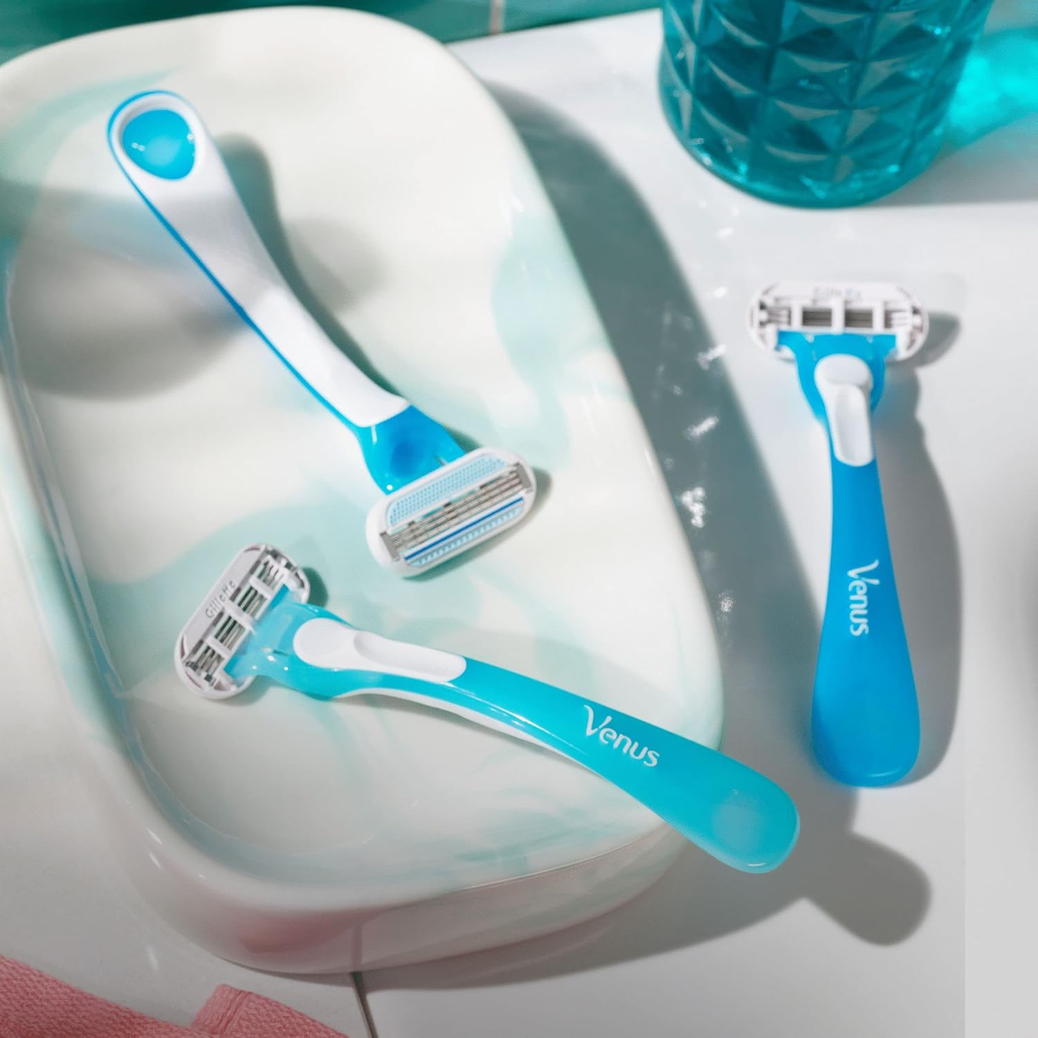 Gillette VENUS Oceana Disposable Razors for Women - 4 Pack, Standard - Image 4