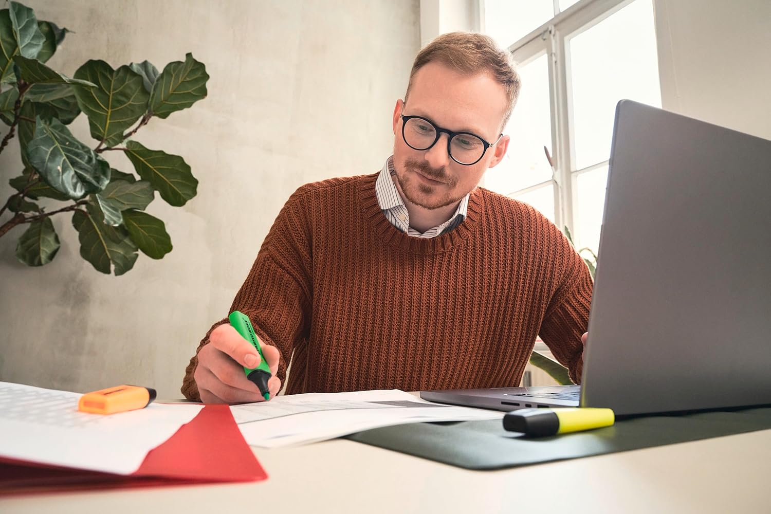 STABILO Fluorescent Marker - Pencil Case with 6 Colours - Image 8