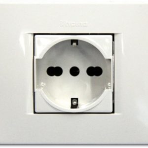 Bticino Plug Cover Complete Piece, Standard, German and Bipolar, White