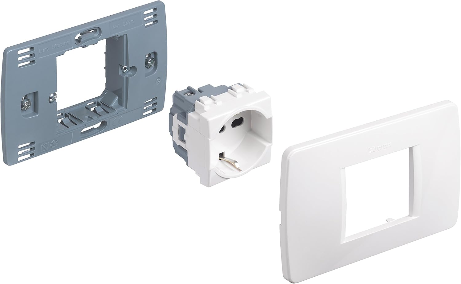 Bticino Plug Cover Complete Piece, Standard, German and Bipolar, White - Image 3